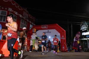 BIB: 
                            <button type="button" onclick="openModal(26257936)" class="btn btn-primary btn-sm float-right btn-popup" data-toggle="modal" data-target=".modal-high-quality">
                        <i class="fas fa-shopping-cart"></i> Add to Cart
                    </button>
                                            <button type="button" onclick="isThisMe(26257936, true)" class="btn btn-success btn-sm float-right btn-popup btn-isme hidden" data-toggle="tooltip" data-placement="bottom" title="นี่คือรูปของคุณใช่ไหม คลิกที่นี่เพื่อเอาเข้าอัลบั้ม">
                        <i class="fas fa-plus"></i> Add to album
                    </button>
                    <button type="button" onclick="isThisMe(26257936, false)" class="btn btn-warning btn-sm float-right btn-popup btn-isnotme hidden">
                        <i class="fas fa-ban"></i> Remove from album
                    </button>